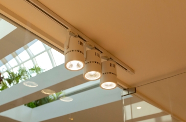 lightonlighting-referanslar-pronovias6