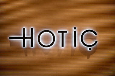 lightonlighting-referanslar-hotic5